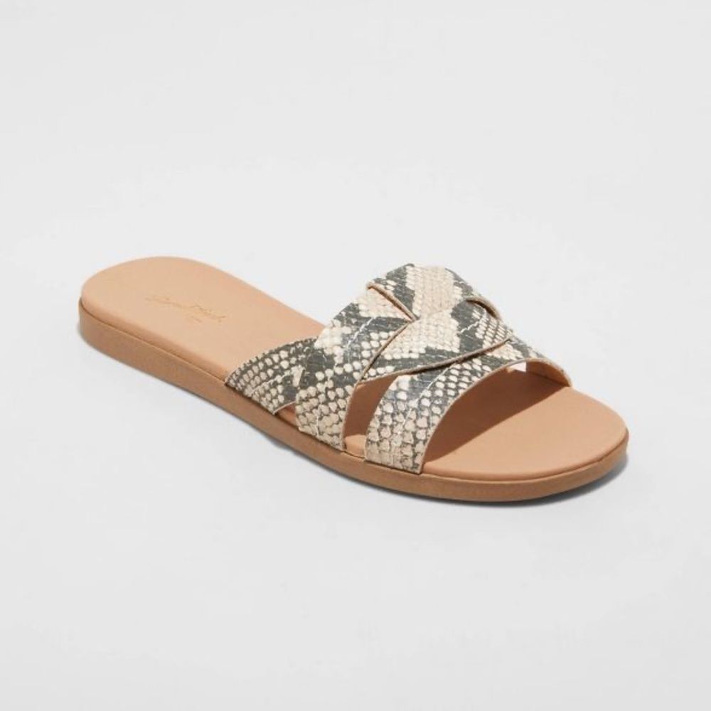 Women's Kenzie Slide Sandals - Universal Thread